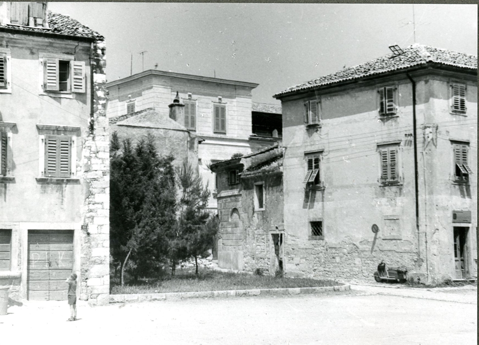 Image description
